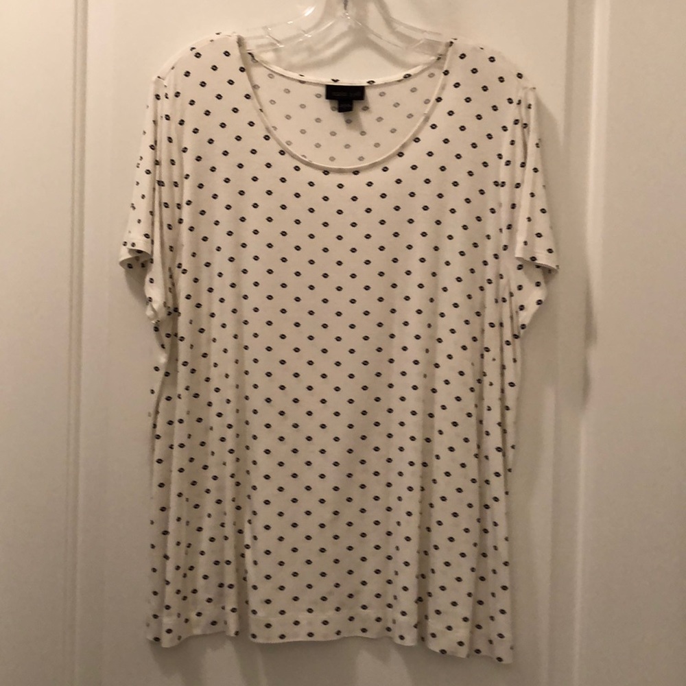 Pretty Ivory and Black Top.